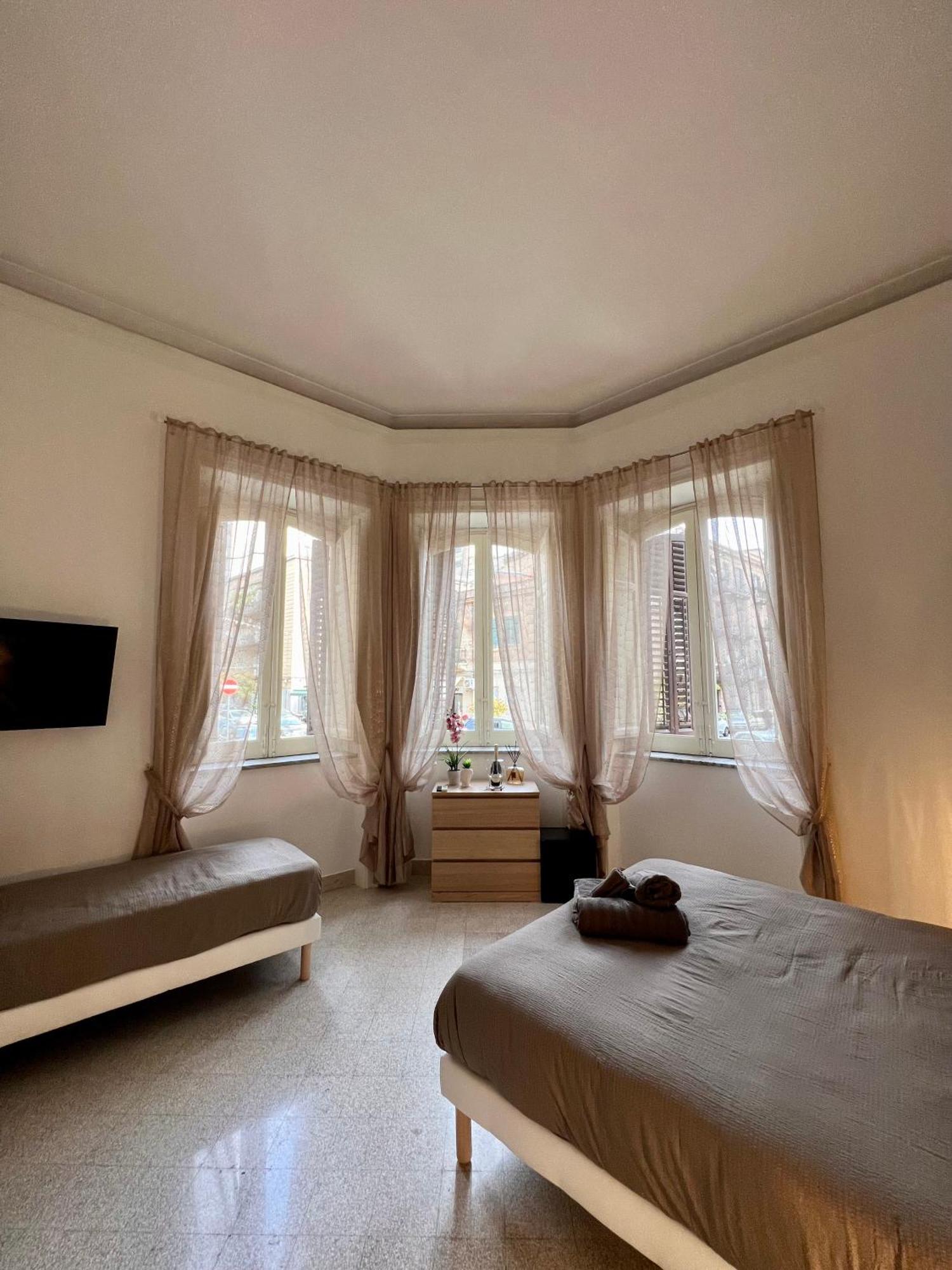 Aristocasa B&B Luxury Rooms Палермо Екстериор снимка